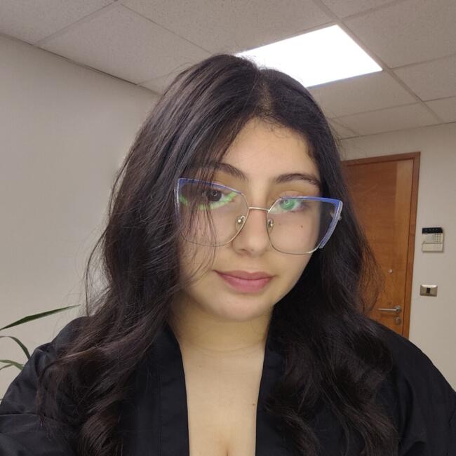 Babysitter in La Florida: Emilia Carrasco