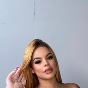 Babysitter in Ennis: Lorranny