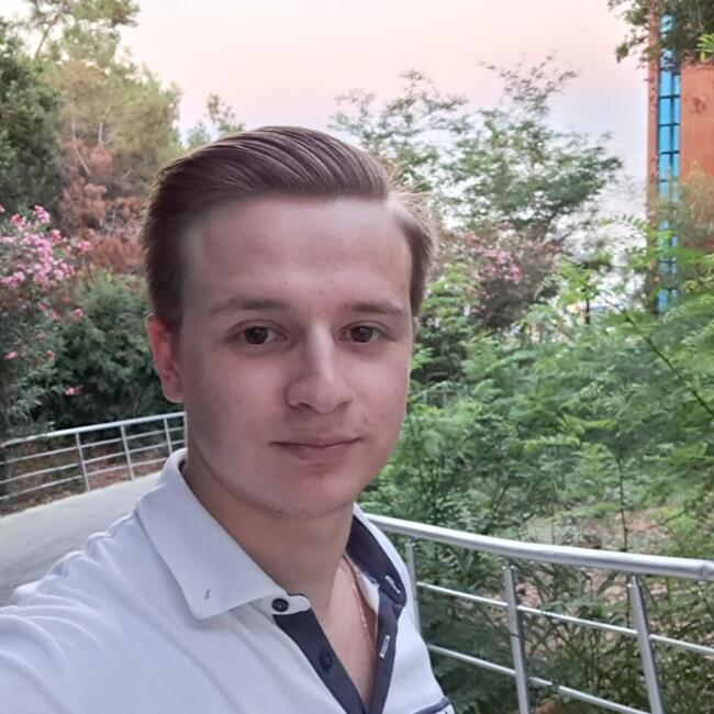 Babysitting job in Wroclaw: Alex