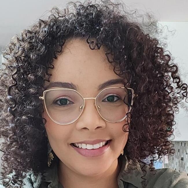 Emprego de babá em Londrina: Gabrielle