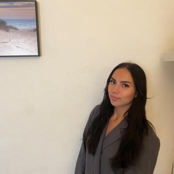 Babysitter in Nice: Zoé