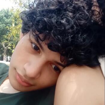 Babysitter in Tegucigalpa: Emilio