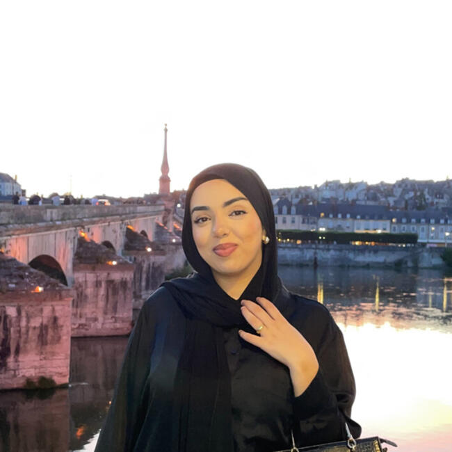 Nanny in Blois: Hiba