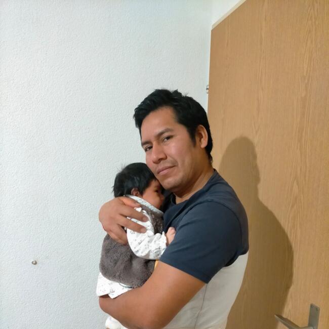 Lavoro per babysitter a Bulle: Juancarlos