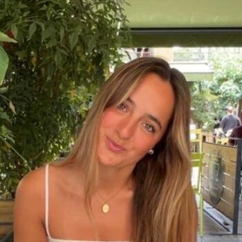 Babysitter in Bilbao: Lola