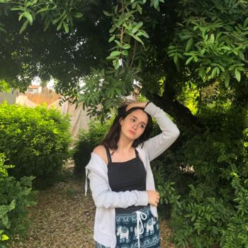מטפל/ת ב- נתניה: Yali
