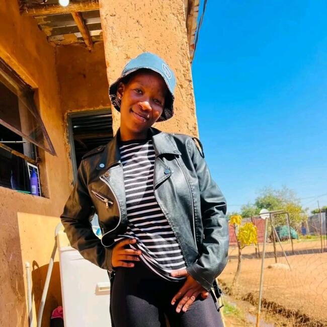 Babysitter in Klipgat (North West): Omphemetse