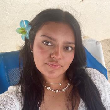 Babysitter in Ciudad Juárez: Valeria