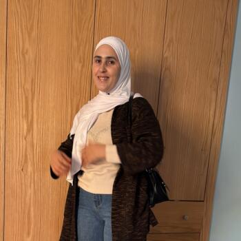 مربية أطفال في مراكش: Nora