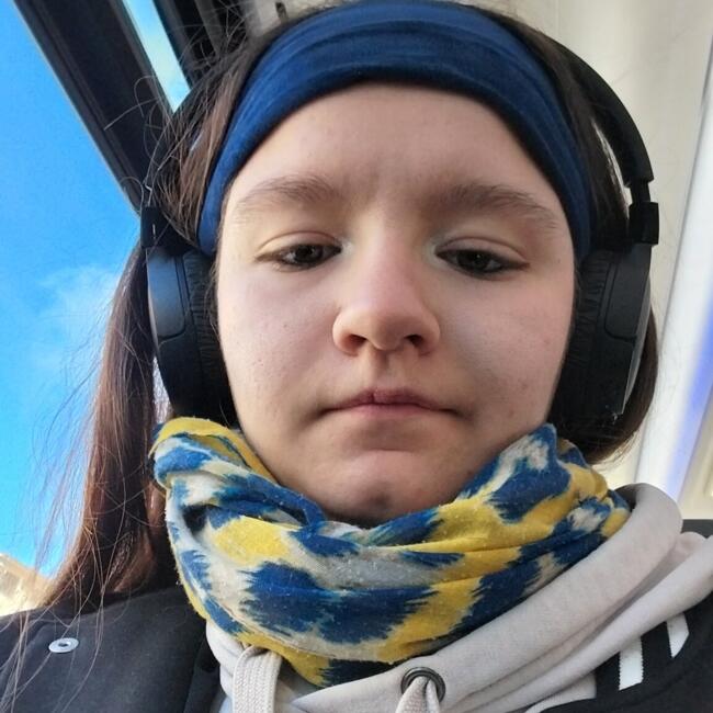 Babysitter in Reventin-Vaugris: Chléa