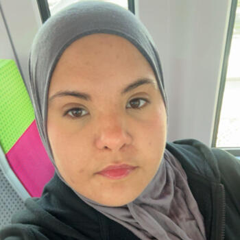 Babysitter in Gisors: Meriem