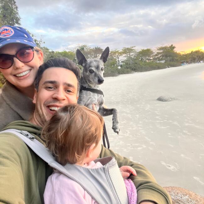 Babysitting job in Florianópolis: Daneille