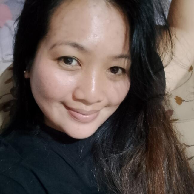 Babysitter in Dompe: Joy