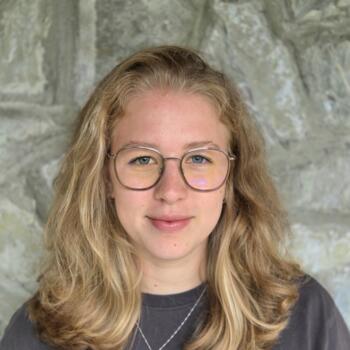 Babysitter in Villach: Theresa