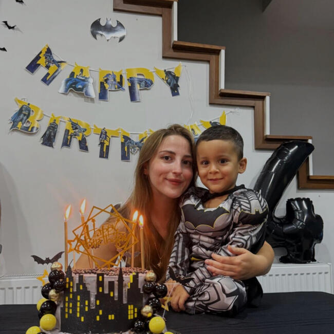 İzmir bölgesinde bebek bakıcısı: Beyza