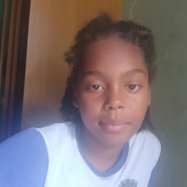 Babá em Linhares: Dyesska
