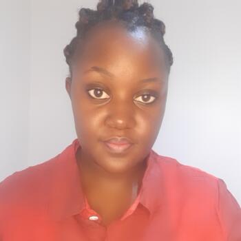 جليسة أطفال في دبي: Prossy