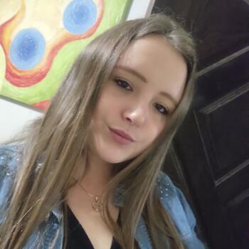 Babá em Blumenau: Gislaine