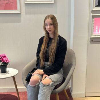 Babysitter in Almere Stad: Vitalina