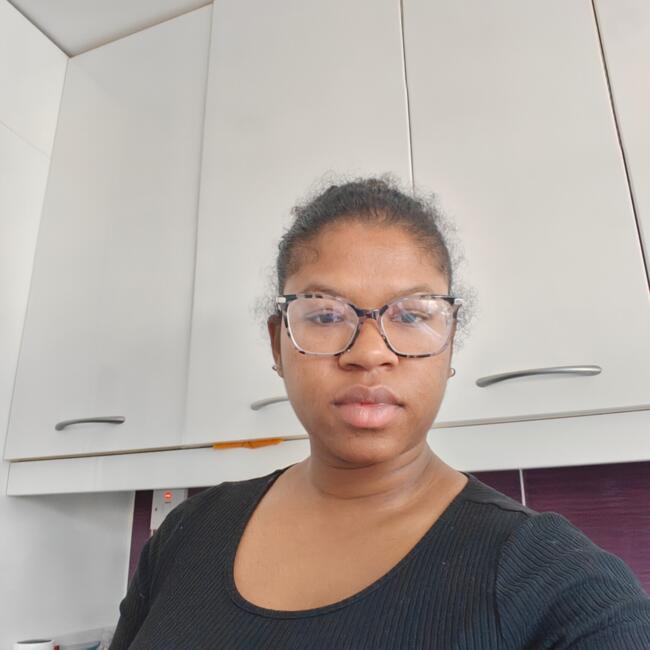 Babysitting job in Basildon: Arulvani