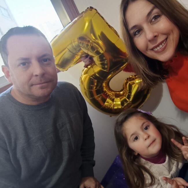 Babysitting job in A Coruña: Raquel