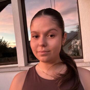 Babysitter Ollon: Leticia