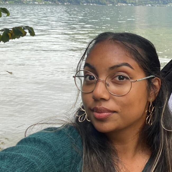 Babysitter in Dartford: Divika