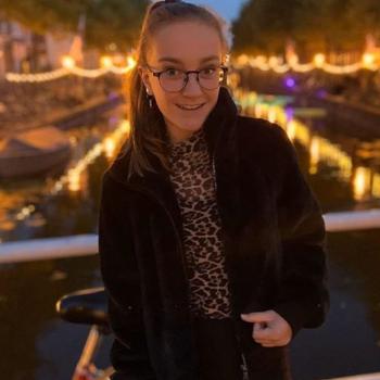 Oppas Voorhout: Carlijn