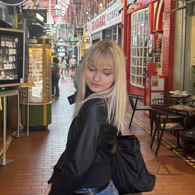 Babysitter in Prague: Marta