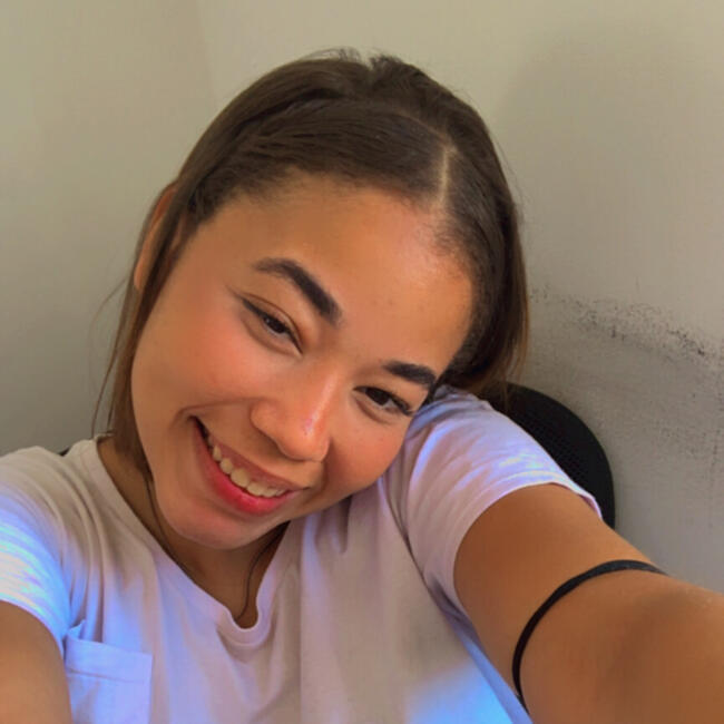 Babá em Lavras: Lara