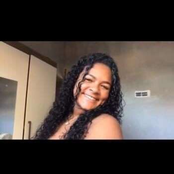 Babysitter in Armação dos Búzios: Maria