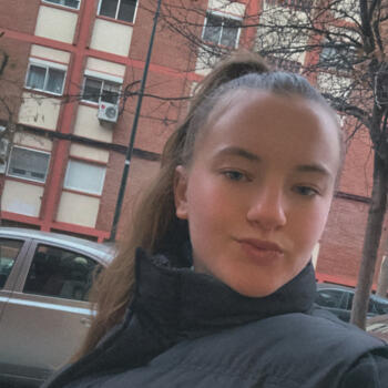 Canguro en Zaragoza: Cristina