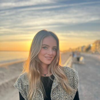 Baby-sitter in Colombes: Manon