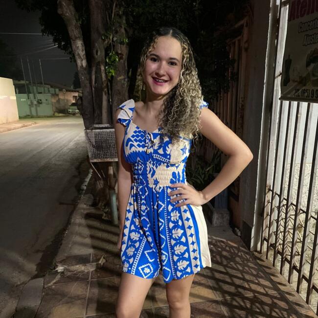 Babá em Cuiabá: Pâmela