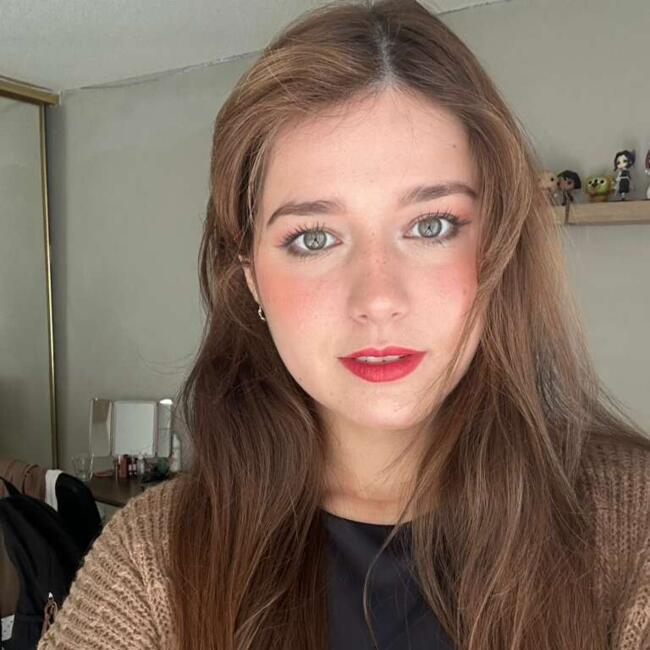 Babysitter in Concord: Angie