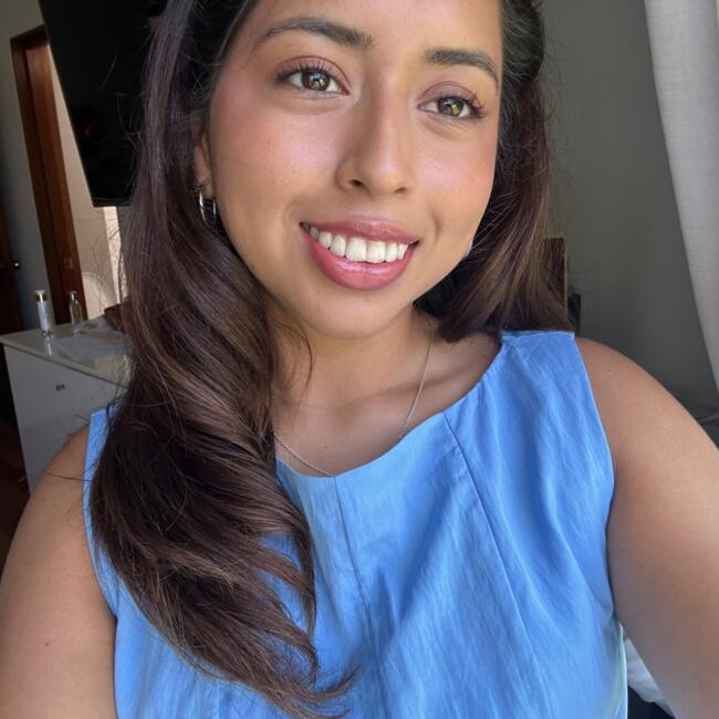 Babysitter in North Lauderdale: Marcela