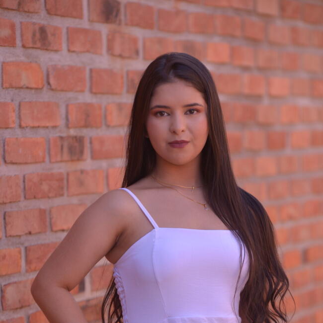 Babysitter in Agrestina: Beatriz