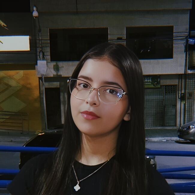 Babysitter in Agrestina: Beatriz