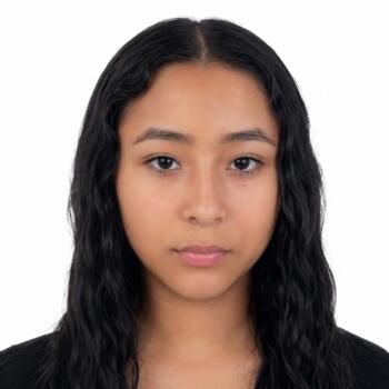 Babysitter in Viry-Châtillon: Karen