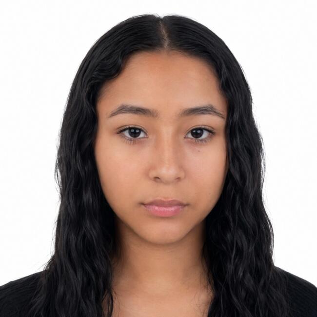 Babysitter in Viry-Châtillon: Karen