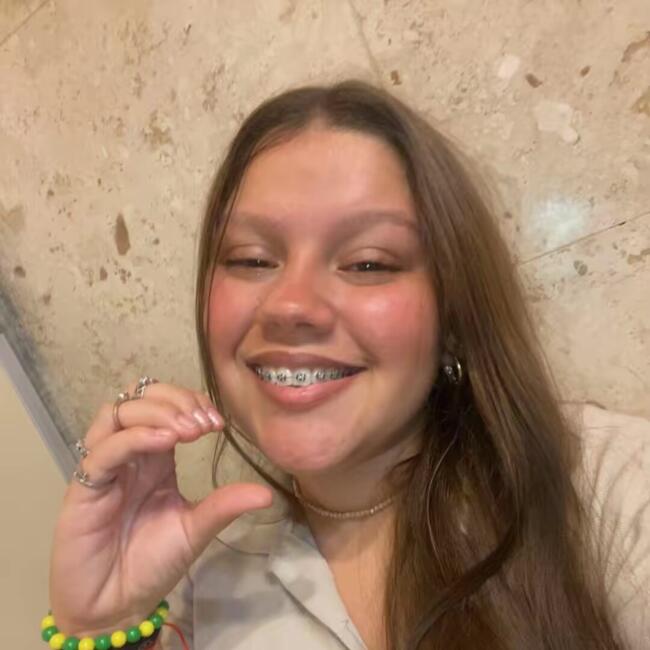 Babysitter in São Paulo: Yasmim