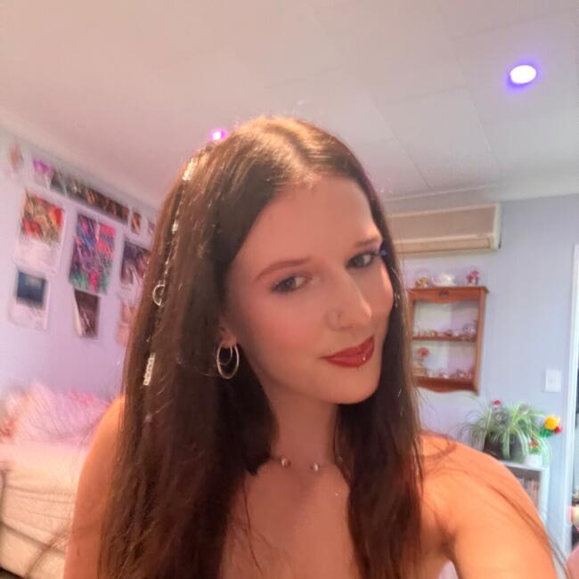 Babysitter in Wellington: Ivy