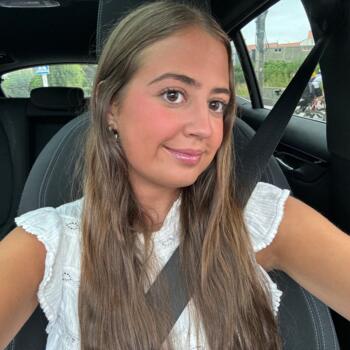 Baby-sitter in La Corogne: Carla