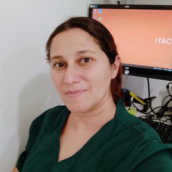 Niñera en Berazategui: Laura