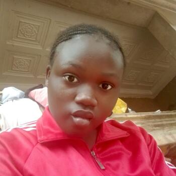 Babysitter in Awka: Chisom