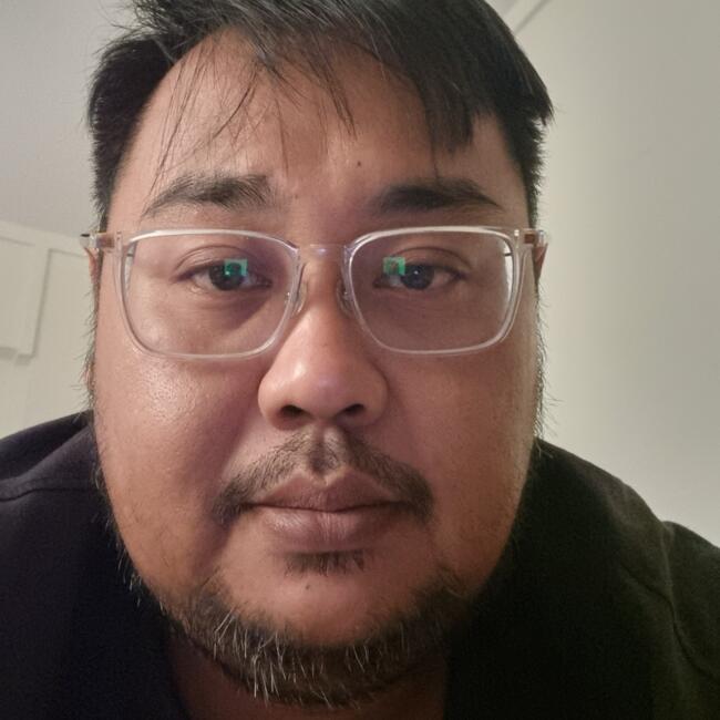 Babysitting job in Singapore: Eddy