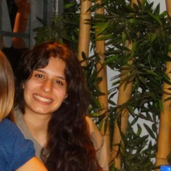 Babysitter in Santa Iria da Azóia: Maria