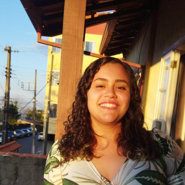Babysitter in Betim: Mariana