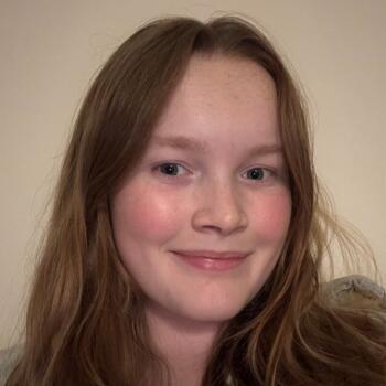 Babysitter in Bridgewater: Annika