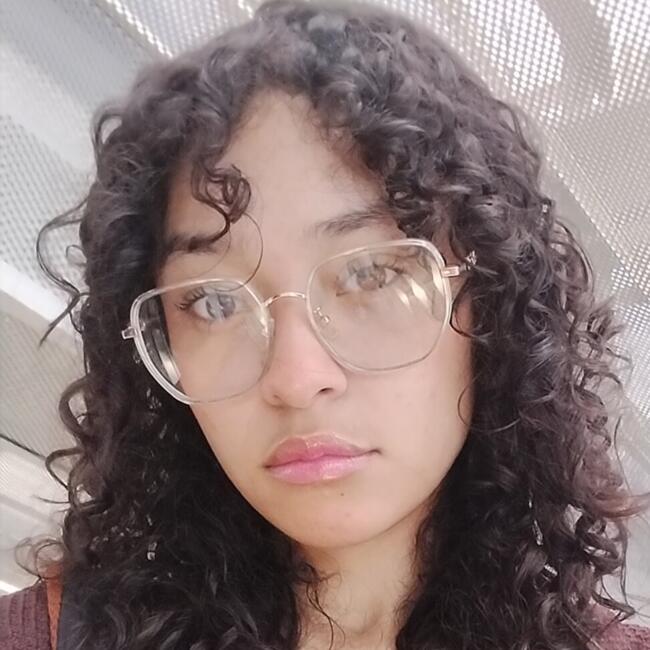 Babysitter in Veracruz: Genesis Alfonso